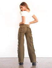 Load image into Gallery viewer, FALSE
